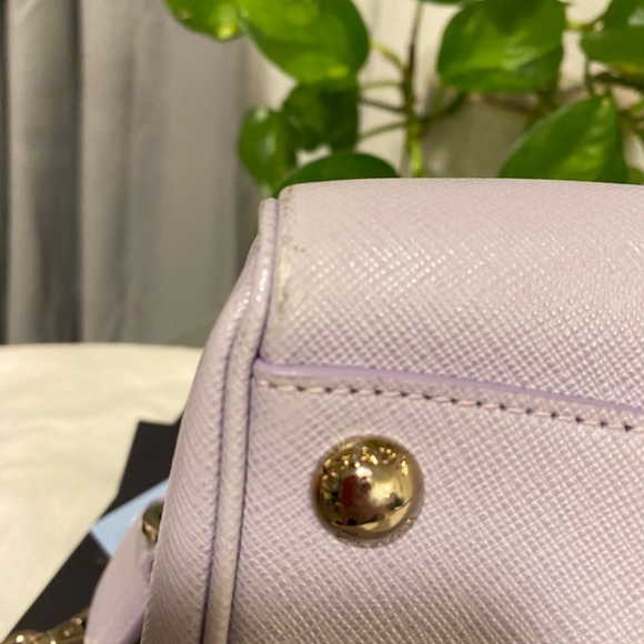 Authentic Prada saffiano top handle bag in lilac - Picture 12 of 16